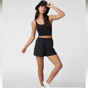 Vuori Boyfriend Short - 1 pair